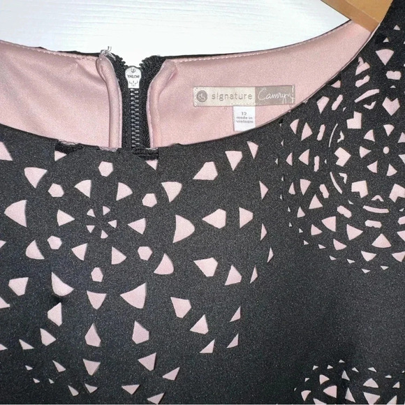 dress barn Camryn 12 black laser cut short sleeve dress‎ - Picture 7 of 7